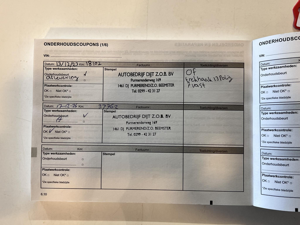 48694895-23.jpg